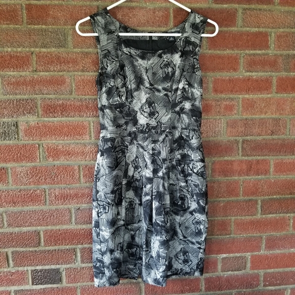 Banana Republic Women's Black & Gray Sleeveless Dress, Size 0 - Picture 5 of 13